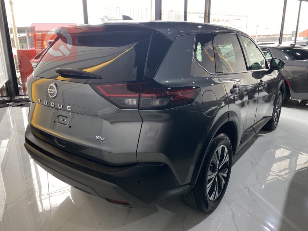 Nissan Rogue